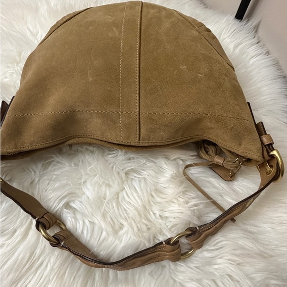 Vintage COACH Soho Hobo Suede Leather Shoulder Tan Suede 8A16 - Picture 12 of 12